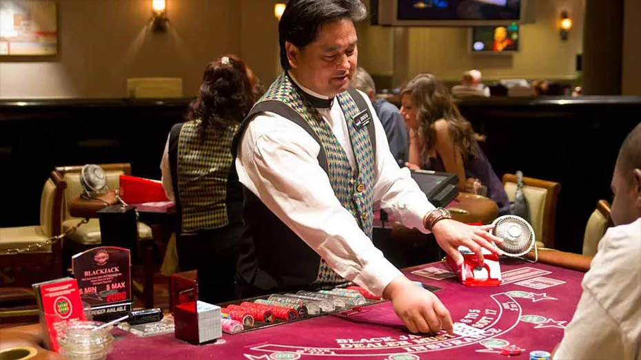 understanding blackjack strategy